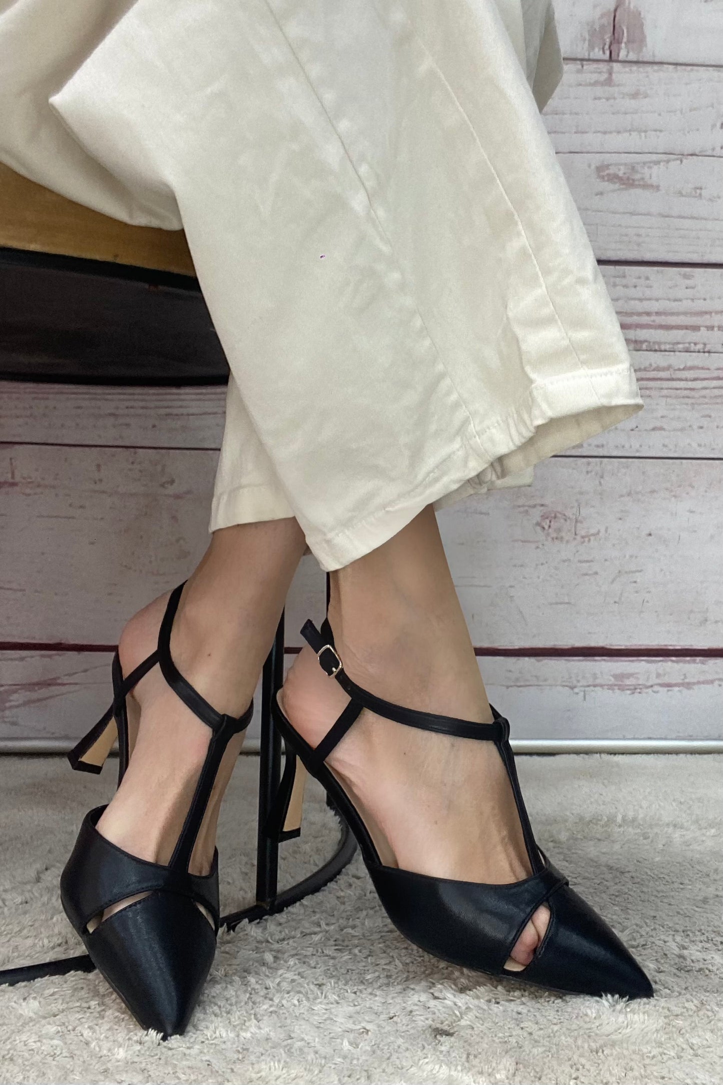 Cristine T-bar Cecilia 11 Nero