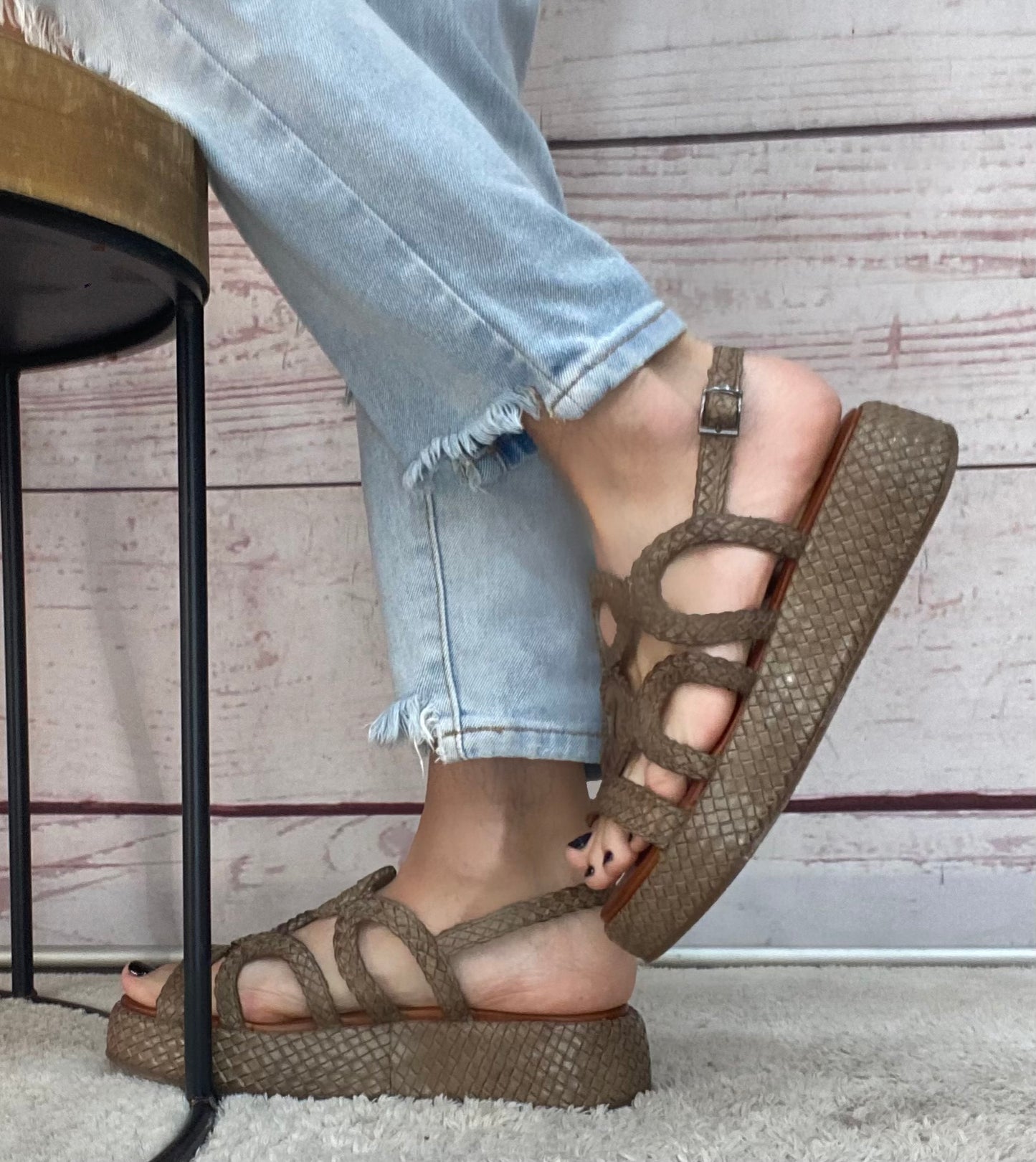 Vueva Sandalo Platform Marrone pelle intrecciata