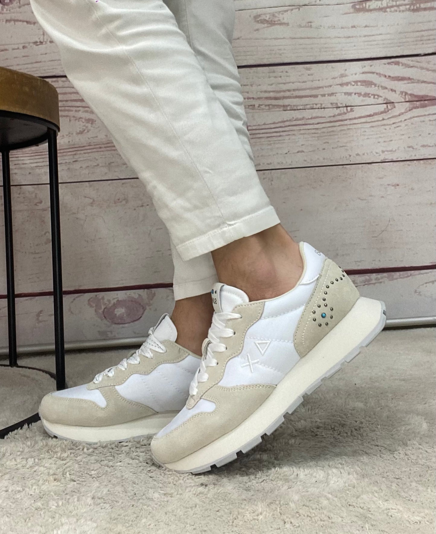 Sun68 Ally Studs 01 Bianco