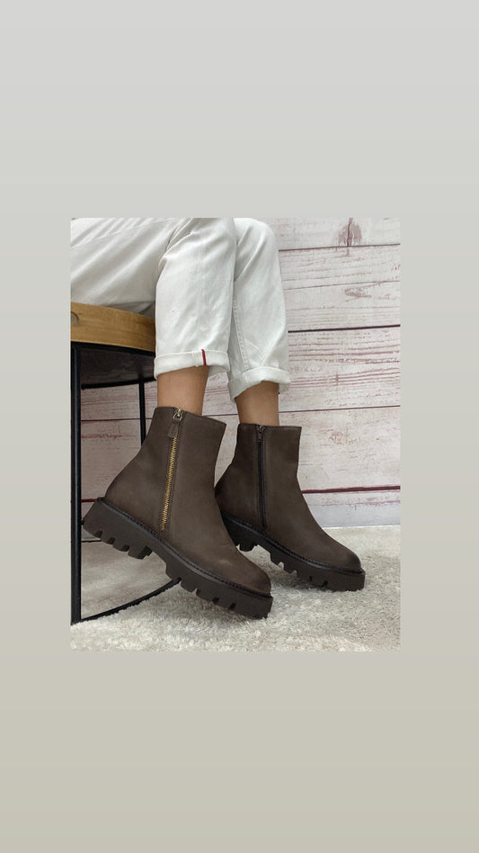 Vueva Beatles nabuk marrone