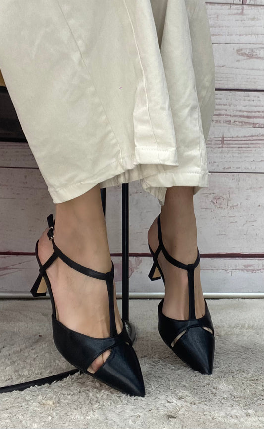 Cristine T-bar Cecilia 11 Nero