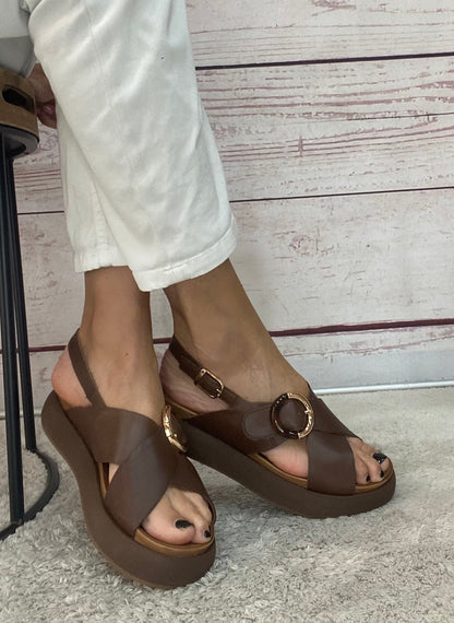 Inuovo Sandalo Marrone A96066