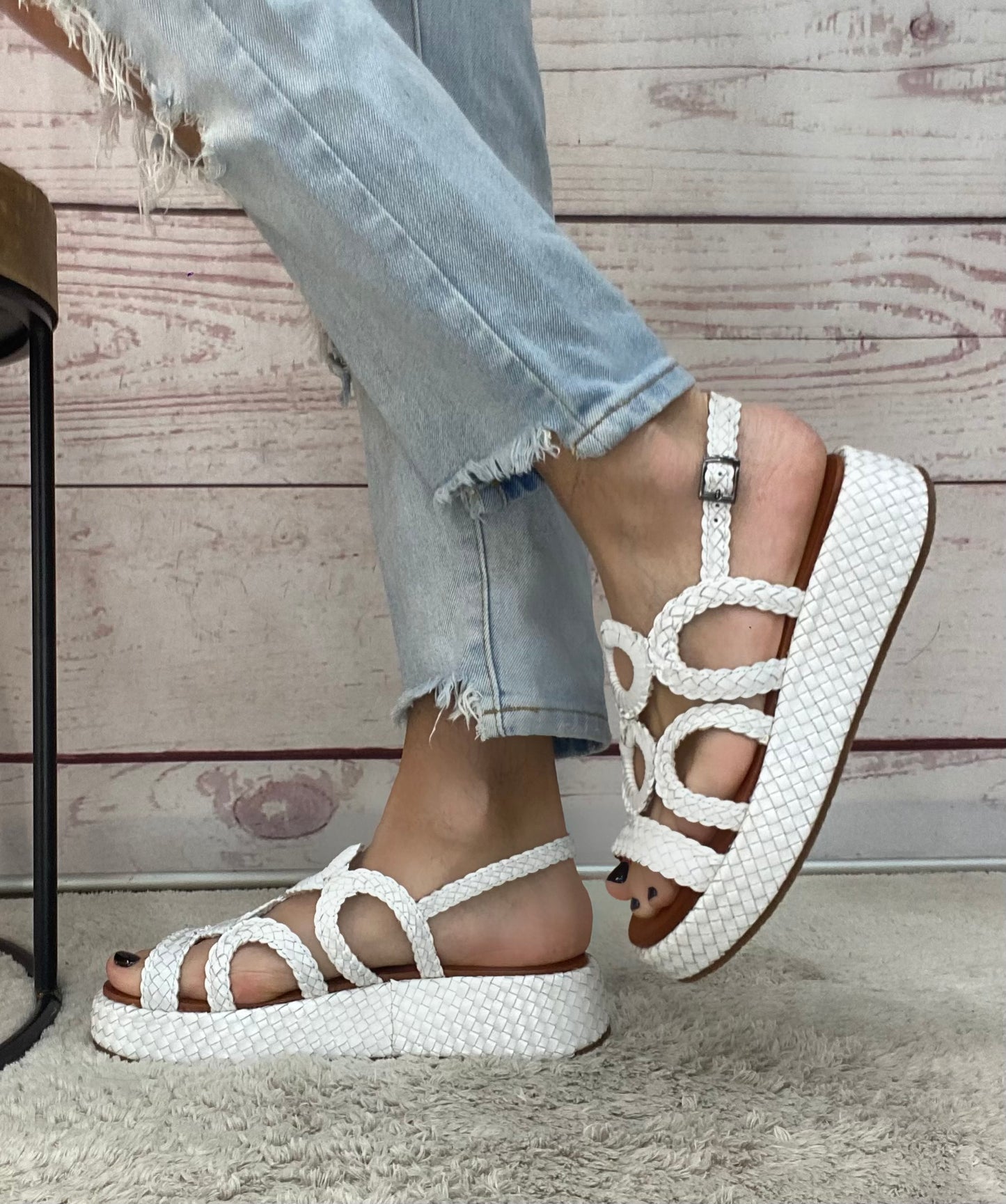 Vueva Sandalo Platform bianco pelle intrecciata