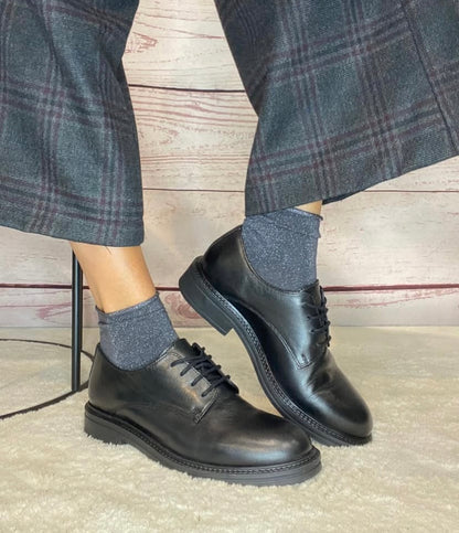 Hosis 5294 stringata  pelle nera