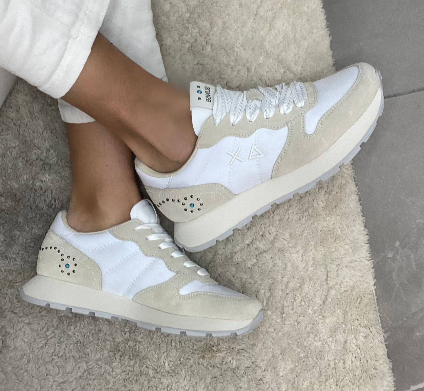 Sun68 Ally Studs 01 Bianco