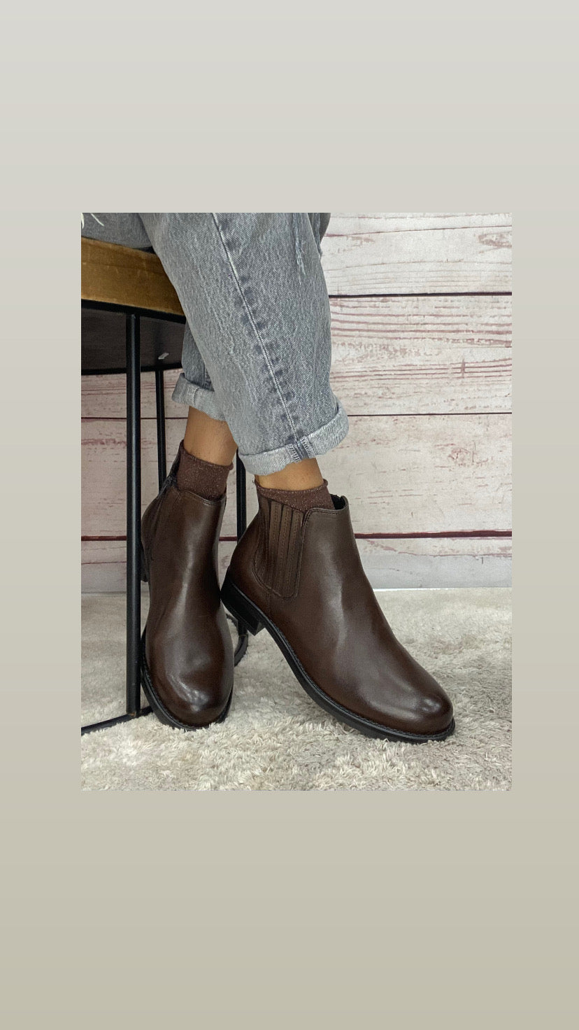 Vueva Beatles pelle marrone