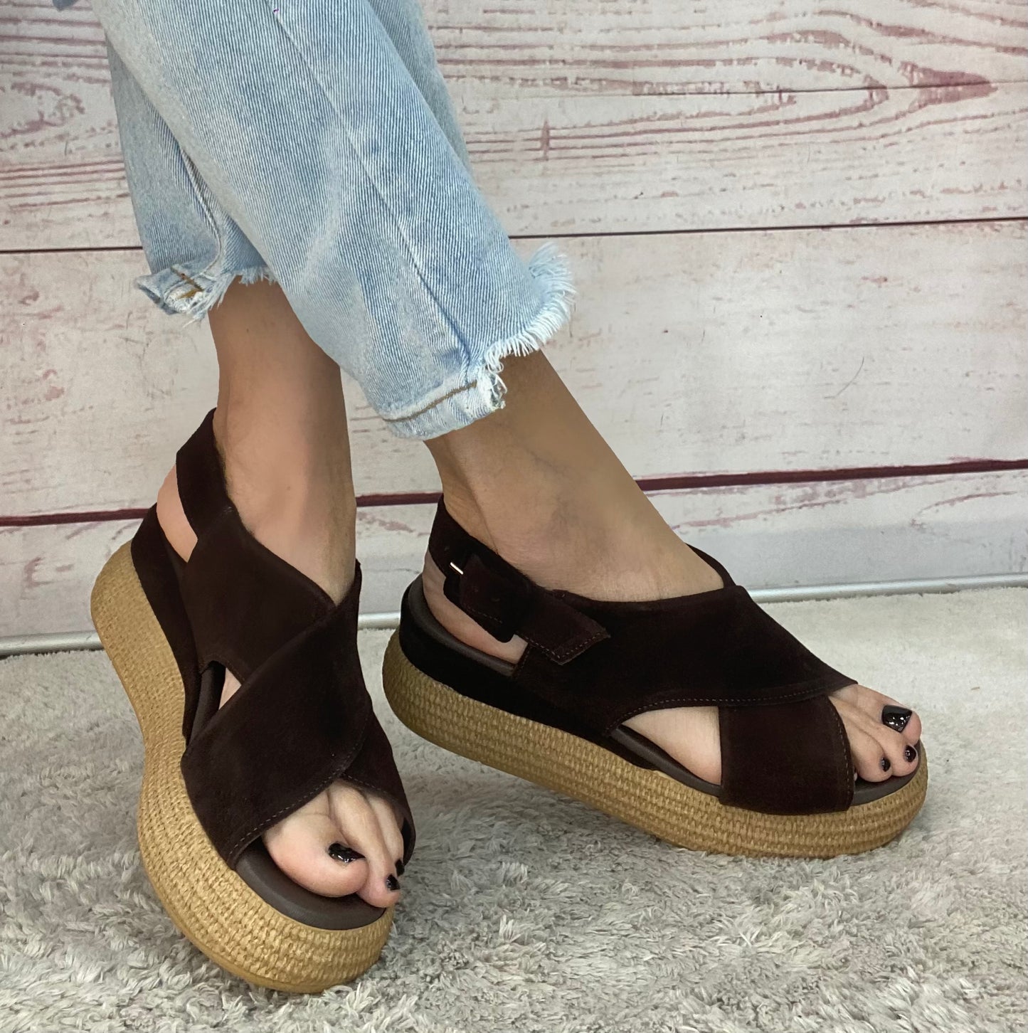 Creative sandalo platform suede testa moro